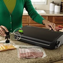 FoodSaver Vacuum Sealer Machine System with Starter Bags & Rolls