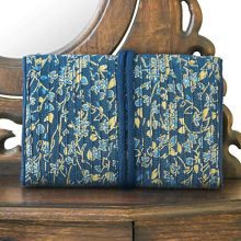 NOVICA Rayon and Silk Blend, Dusty Lavender Floral Journey' Jewelry Roll