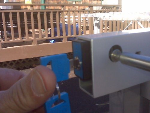 SKI KEY Ski Wall Rack - Includes 5 Locks