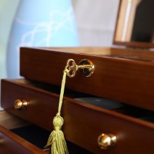Solid wood jewelry box with lock vintage flannelette