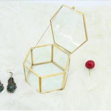 Elegant Geometrical Glass Jewelry Box – Vintage Display Case for Rings, Earrings, and More
