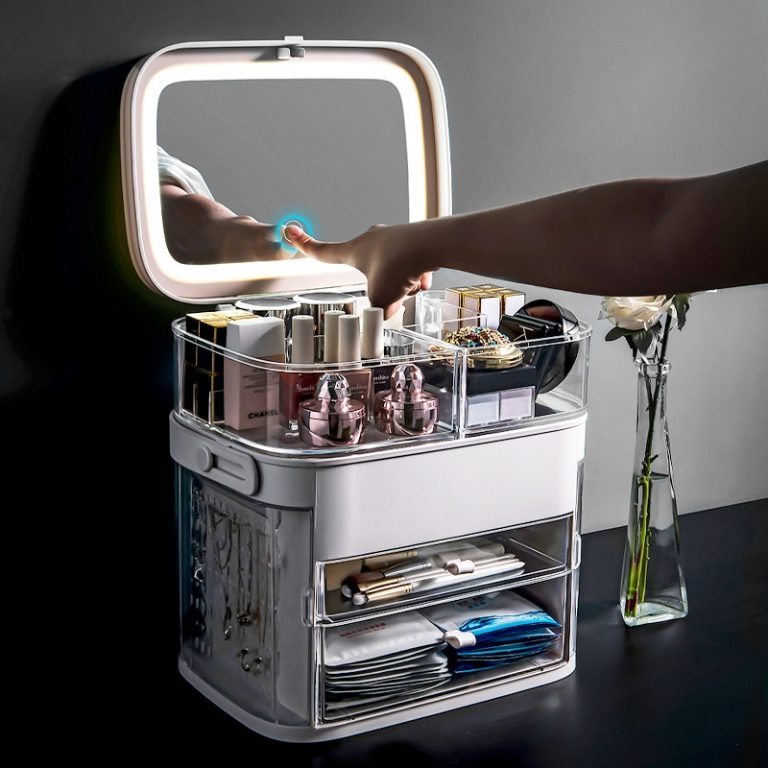 Large Capacity Jewelry Rack Cosmetic Organizer