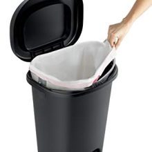 Rubbermaid Step-On Trash Can, 13 Gallon – Hands-Free, Durable, Ideal for Home & Kitchen