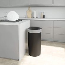 16.5-Gallon Kitchen Trash Large Garbage Can for Indoor