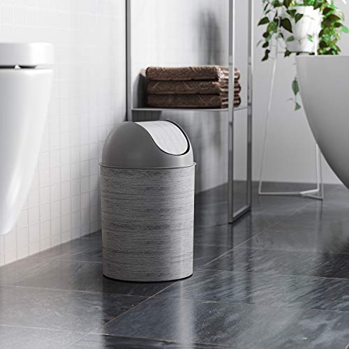 Umbra Mezzo Waste Can, 1 – Small Greywood Trash Can with Swing Top Lid for Kitchen and Bathroom