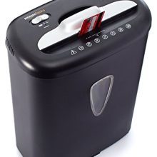 AmazonBasics 8-Sheet Capacity, Cross-Cut Paper