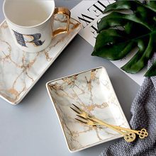 Jewelry Storage with the Nordic Golden Striped Marble Plate