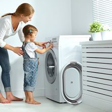 Vremi Collapsible Plastic Laundry Basket