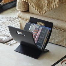 Oceanstar Contemporary Wooden Magazine Rack