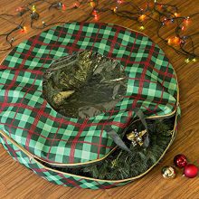 Honey-Can-Do Plaid 36-Inch Wreath Storage