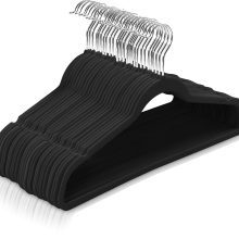 Premium Non Slip Velvet Hangers 360-degree rotatable Hook