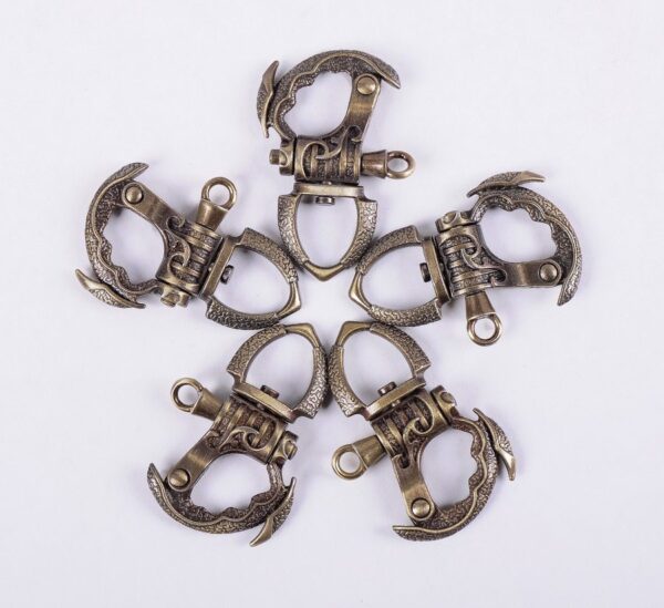 Ride in Style: Heavy Duty Brass Motorcycle Biker Clasp Key Chain Fob