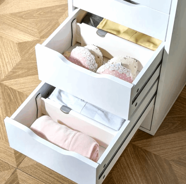 Adjustable Foam-Padded Drawer Dividers – Perfect for Organizing Clothes and Cosmetics in Your Dresser