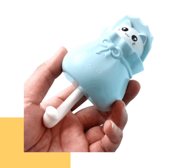 Lucky Cat Wall Hook – Decorative Key Holder & Accessory Hanger for Entryways or Bedrooms
