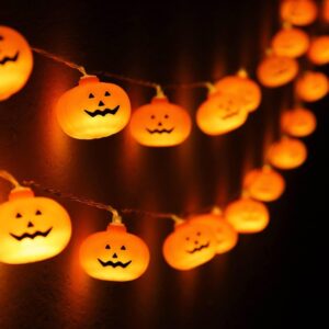 3D Jack-O'-Lantern Pumpkin String Lights with Dual Modes (10Ft / 20 LEDs)