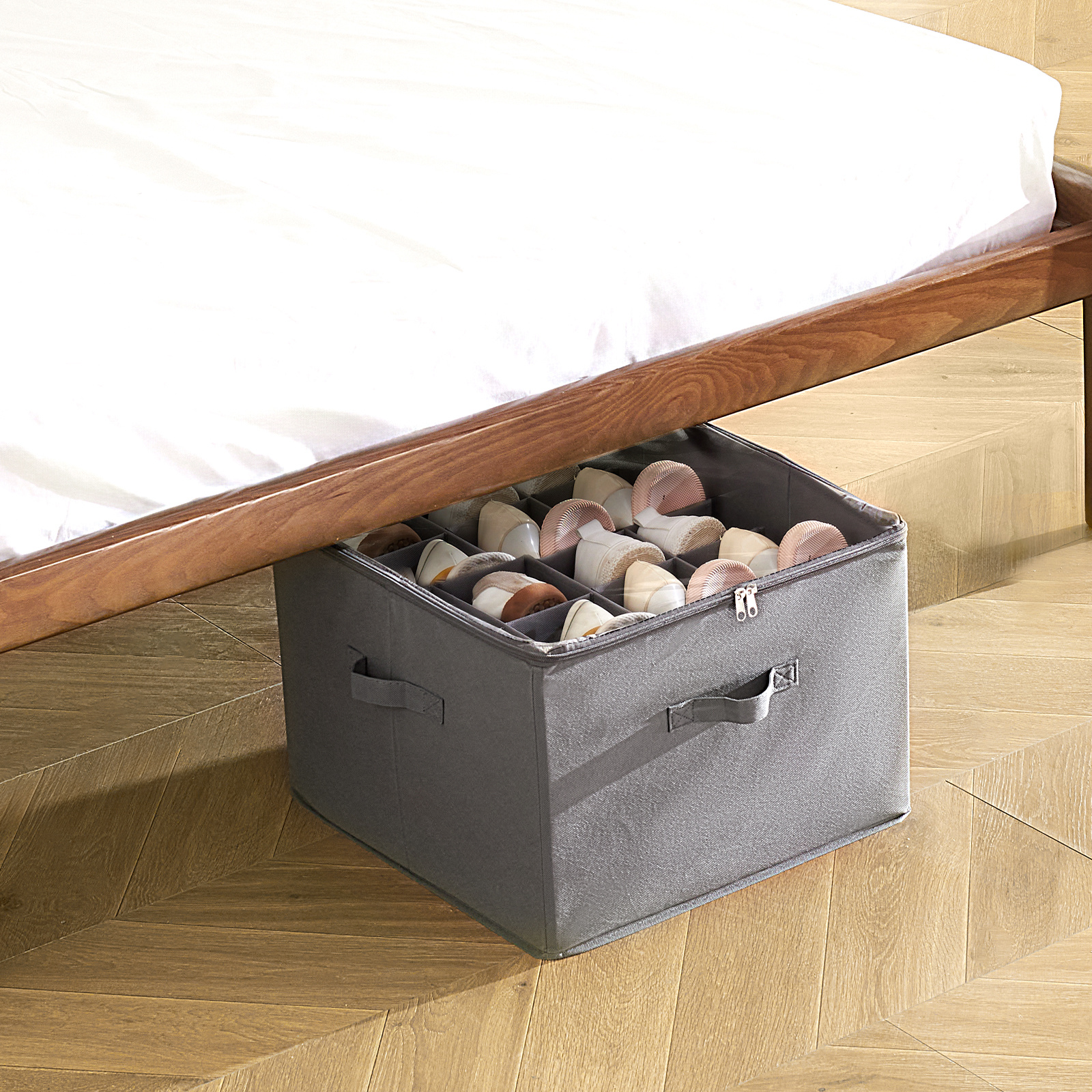 Under Bed Shoe Storage Organizer with Adjustable Dividers (16-Pair Clear Cover Space-Saving Shoe Box) gallery view 2